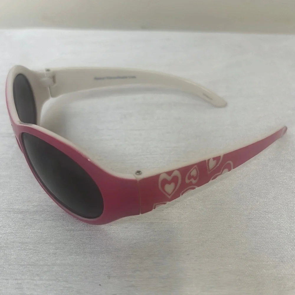 Pink Sunbelt Gigi Sunglasses. OS